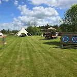 Parque de Campismo Saare Paadikuela Veskikuela