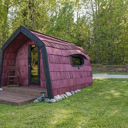 Saare Paadikuela Campingplatz Veskikuela