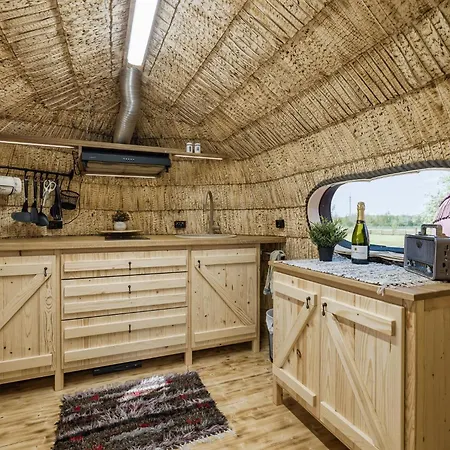 Camping Saare Paadikuela *