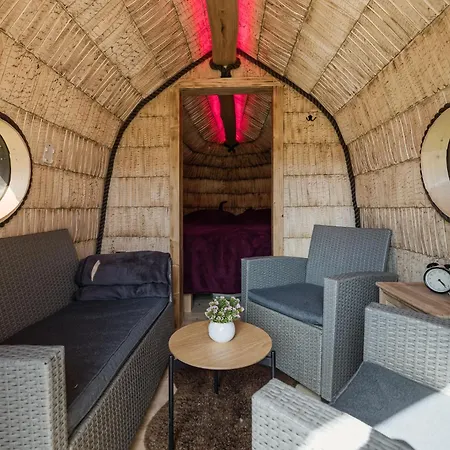 Saare Paadikuela Campingplatz Veskikuela