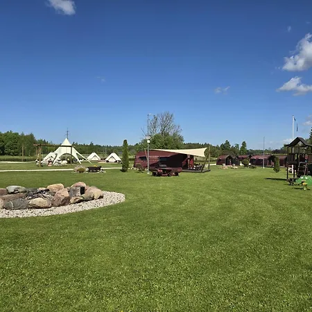 Saare Paadikuela Campingplatz *