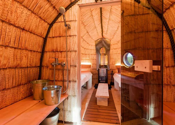 Saare Paadikuela * Veskikuela