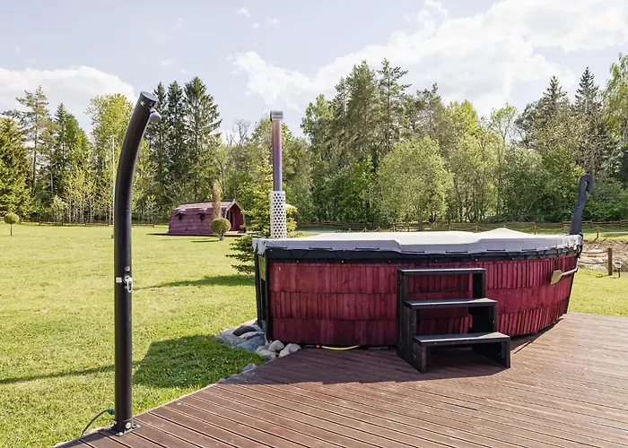 Saare Paadikuela Parque de Campismo *