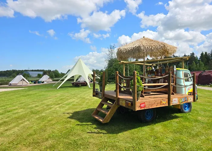 Saare Paadikuela Kemp *