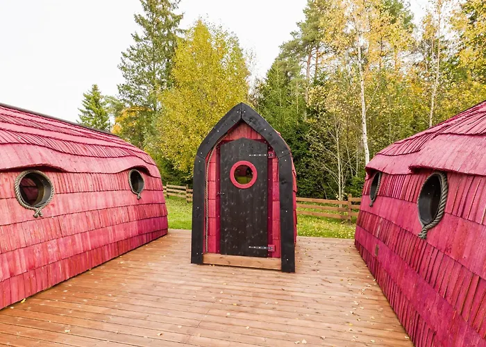 Saare Paadikuela 营地 Veskikuela